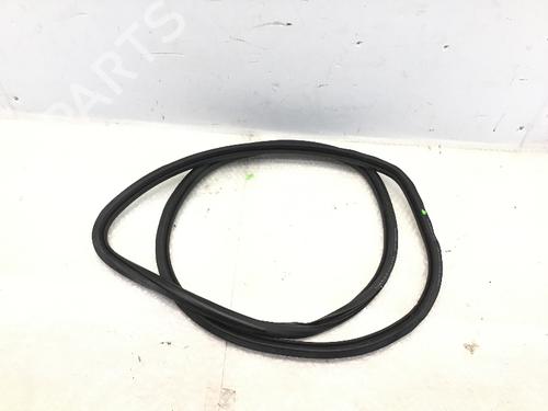 Gummiliste VW GOLF VI (5K1) 1.2 TSI (105 hp) 23567602