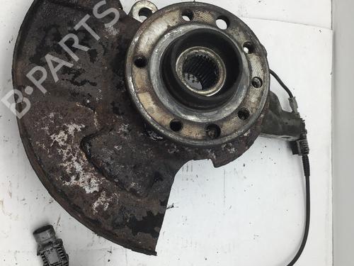 Used Left front steering knuckle OPEL SIGNUM Hatchback (Z03) 1.9 CDTI (F48) (150 hp) 29450807