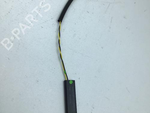 Antenne/Base NISSAN QASHQAI II (J11, J11_) 1.3 DIG-T (160 hp) 28414469