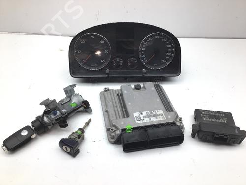 Calculateur moteur (ecu) VW TOURAN (1T1, 1T2) 1.9 TDI (100 hp) 12549138