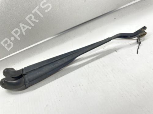 Used Front windshield wiper arm MINI MINI (R56) Cooper (120 hp) 27569528