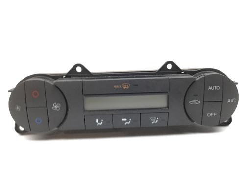 Used Climate control FORD MONDEO III Turnier (BWY) 2.0 TDCi (130 hp) 23220399