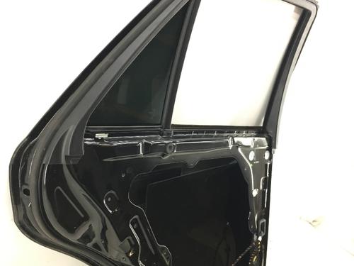 Left rear door MERCEDES-BENZ M-CLASS (W164) ML 280 CDI 4-matic (164.120) | BP7037173C4 