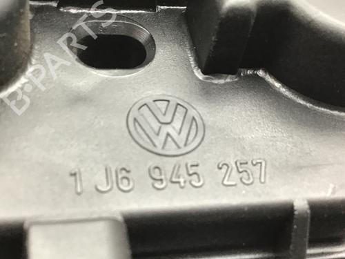 Right taillight VW GOLF IV (1J1) 1.4 16V | BP22357288C35 