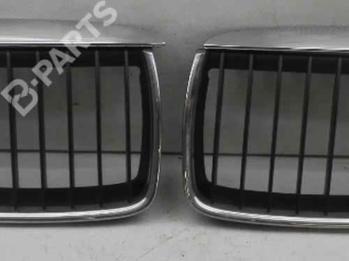 Kühlergrill BMW 3 Touring (E91) 318 i (129 hp) 7117241 | 7117242 | 7120007 | 712008