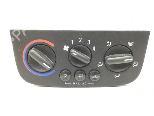 Used Climate control OPEL CORSA C (X01) 1.2 (F08, F68) (75 hp) 29042596