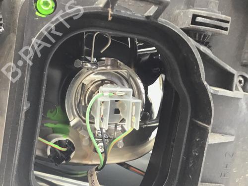 Right headlight FORD FOCUS I Turnier (DNW) 1.8 16V | BP17394812C29 