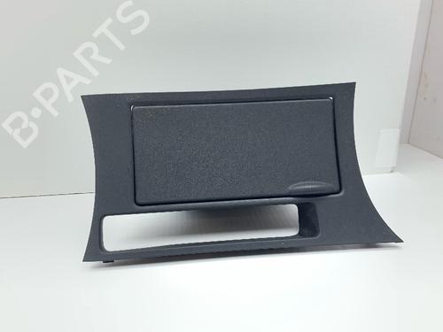 Used Cup/Object holder MAZDA 3 (BL) 1.6 MZR CD (BL14) (116 hp) 30739414