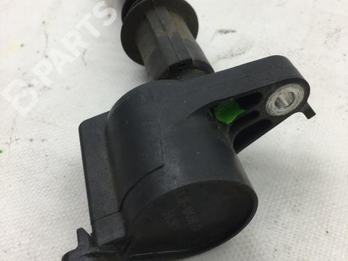 Used Ignition coil FORD USA MUSTANG Coupe 4.6 V8 (305 hp) 7124905