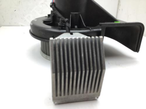Heater blower motor VW POLO V (6R1, 6C1) 1.4 TDI | BP26874654M62