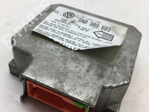 Used ECU airbags VW POLO III (6N1) 55 1.3 (55 hp) 7070597