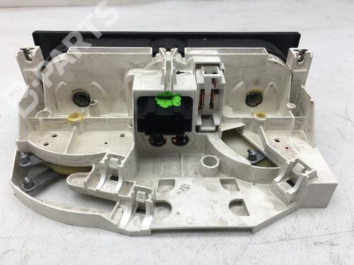 Climate control VW GOLF IV (1J1) 1.4 16V | BP10706786I5 