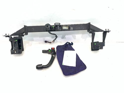 Used Tow ball/Mechanism OPEL MERIVA A MPV (X03) 1.6 (E75) (105 hp) 30883940