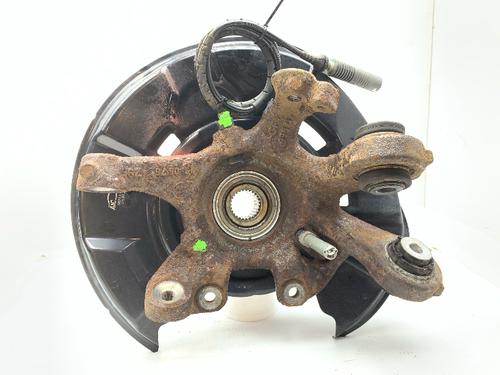 Mozzo posteriore destro BMW 1 (E87) 116 i (115 hp) 33213005