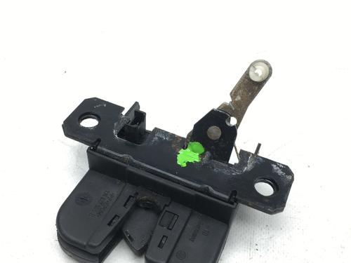 Tailgate lock VW GOLF IV (1J1) 1.4 16V | BP10708519C101 