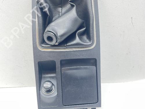 Console central MITSUBISHI LANCER VIII Sportback (CX_A) 1.8 Flex (CX3A, CX6A) (140 hp) 31942252