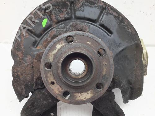 Used Right front steering knuckle VW POLO (9N_, 9A_) 1.2 (54 hp) 27508248