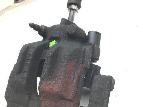 Right rear brake caliper BMW 1 Convertible (E88) 120 i | BP14589383M106 