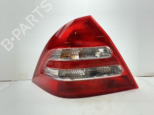Used Left taillight Left taillight MERCEDES-BENZ C-CLASS (W203) C 180 (203.035) (129 hp) 36342871 36342871