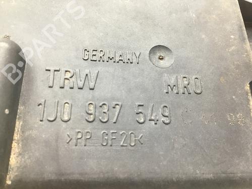 Fuse box VW GOLF IV (1J1) 1.4 16V | BP19255916E1 
