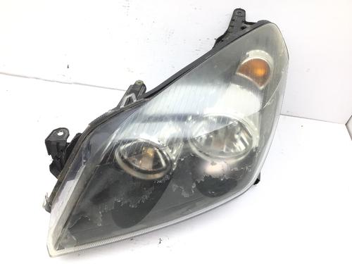 Left headlight OPEL ASTRA H TwinTop (A04) 1.9 CDTi (L67) | BP19165335C28 