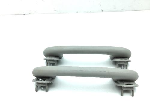Interior roof handle MERCEDES-BENZ M-CLASS (W164) ML 280 CDI 4-matic (164.120) | BP15825210I35 