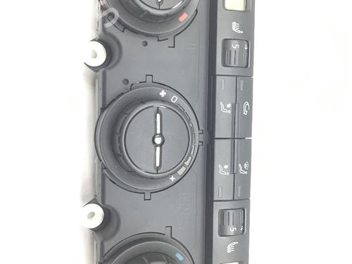 Commande Chauffage SKODA OCTAVIA II Combi (1Z5) 2.0 TDI 16V (140 hp) 29309837