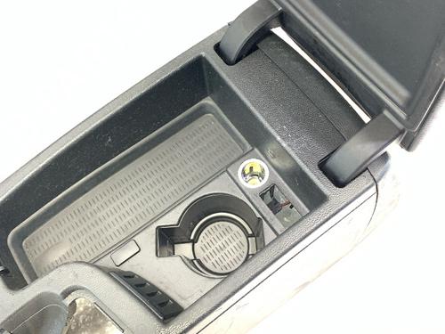 Armrest / Center console BMW 3 (E90) 318 i | BP36646602I20 - Image 6