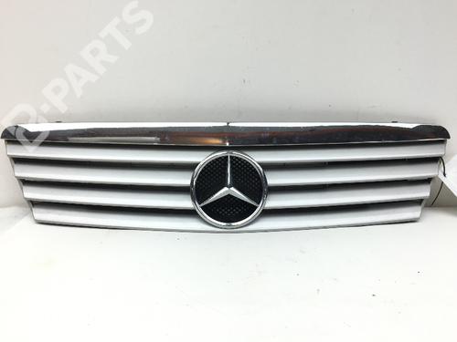 Rejilla delantera MERCEDES-BENZ A-CLASS (W168) A 140 (168.031, 168.131) (82 hp) A1688801283