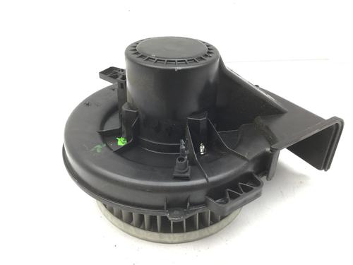 Motor calefaccion VW FOX Hatchback (5Z1, 5Z3, 5Z4) 1.2 (55 hp) 29808804