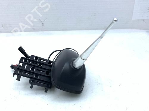 Antenne/Base BMW 1 (E87) 116 i (115 hp) 33212982