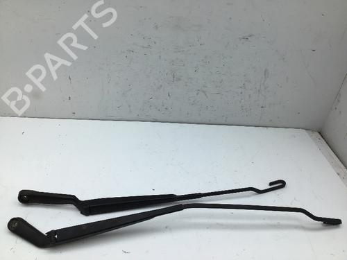 Front windshield wiper arm AUDI A3 (8L1) 1.6 | BP28131639C143 