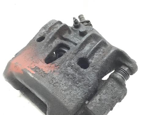 Used Right front brake caliper VW TRANSPORTER T4 Bus (70B, 70C, 7DB, 7DK, 70J, 70K, 7DC, 7DJ) 2.4 D (78 hp) 16866024