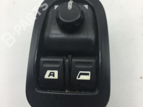 Used Left front window switch Left front window switch PEUGEOT 206 Hatchback (2A/C) 1.4 16V (88 hp) 9045900 9045900