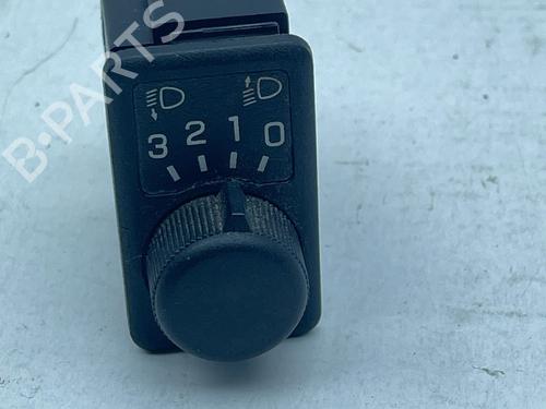 Used Switch NISSAN MICRA II (K11) 1.0 i 16V (K11) (54 hp) 30883882