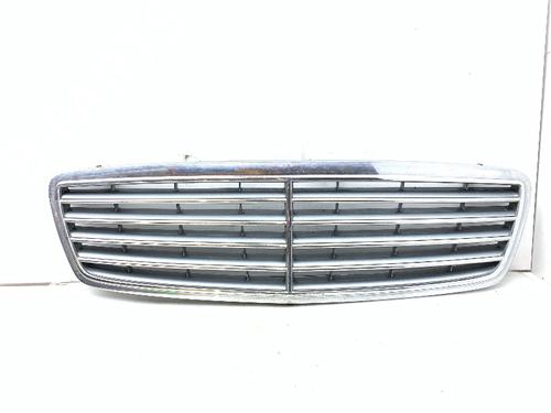 Used Grille Grille MERCEDES-BENZ C-CLASS (W203) C 180 (203.035) (129 hp) 36278704 36278704