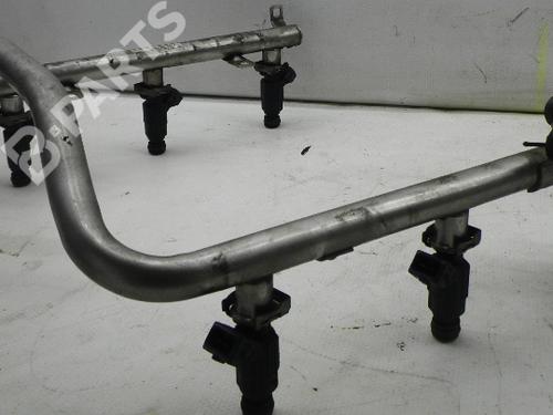 Used Injection rail MERCEDES-BENZ CLK Convertible (A208) CLK 320 (208.465) (218 hp) 4781015