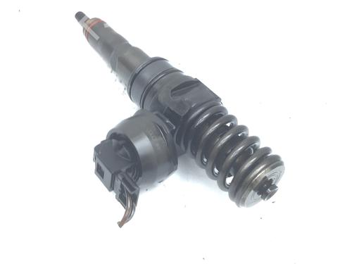 Injector VW GOLF V (1K1) 1.9 TDI | BP19798356M100 