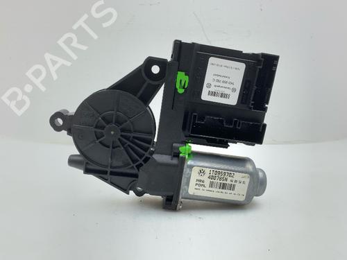 Used Right front window motor Right front window motor VW TOURAN (1T1, 1T2) 1.9 TDI (105 hp) 32449435 32449435