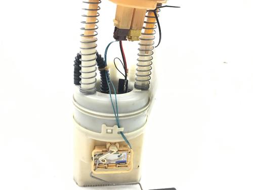 Used Fuel pump MERCEDES-BENZ B-CLASS Sports Tourer (W245) B 200 (245.233) (136 hp) 8825058