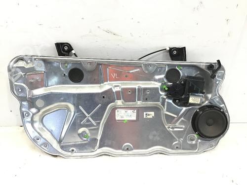 Used Front left window mechanism VW POLO (9N_, 9A_) 1.2 (54 hp) 27508235