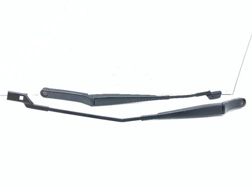 Used Front windshield wiper arm Front windshield wiper arm VW GOLF VI (5K1) 1.4 (80 hp) 33835302 33835302