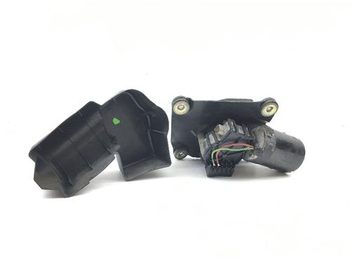 Used Front wiper motor VOLVO V40 Estate (645) 1.9 DI (115 hp) 8339608