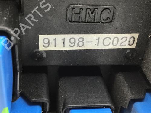 Engine control unit (ECU) HYUNDAI GETZ (TB) 1.1 | BP15423982M57 