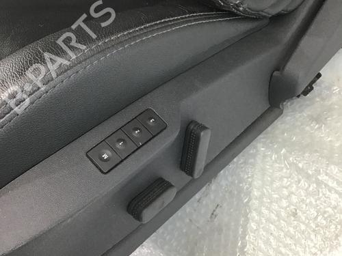 Left front seat OPEL SIGNUM Hatchback (Z03) 1.9 CDTI (F48) | BP13381800C15 