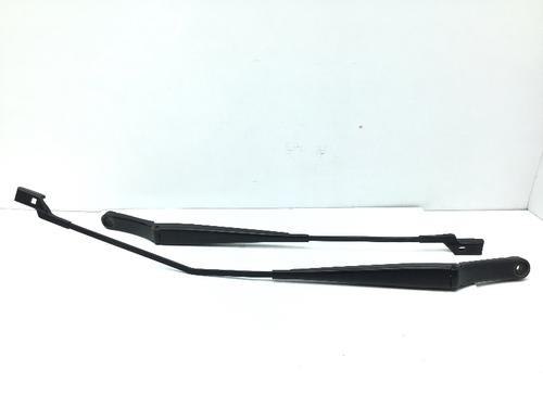 Used Front windshield wiper arm VW TOURAN (1T1, 1T2) 2.0 TDI (170 hp) 16456687