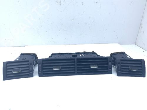 Used Air vent AUDI A4 B6 (8E2) 2.0 (130 hp) 30510798