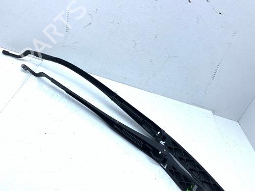 Braccio tergicristallo anteriore HYUNDAI i30 (GD) 1.4 (99 hp) 31640678