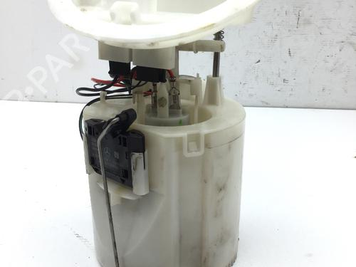 Used Fuel pump MERCEDES-BENZ C-CLASS (W204) C 180 CGI (204.049) (156 hp) 29042609
