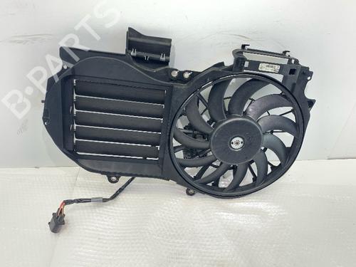 Used Radiator fan AUDI A4 B6 (8E2) 2.0 (130 hp) 30539382